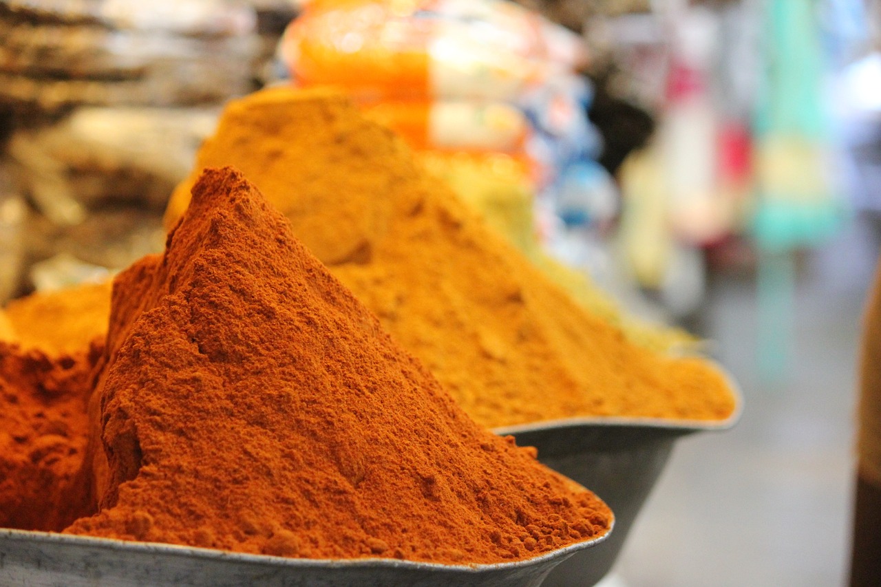 The Chemistry of Spices - Enhancing Flavor and Health